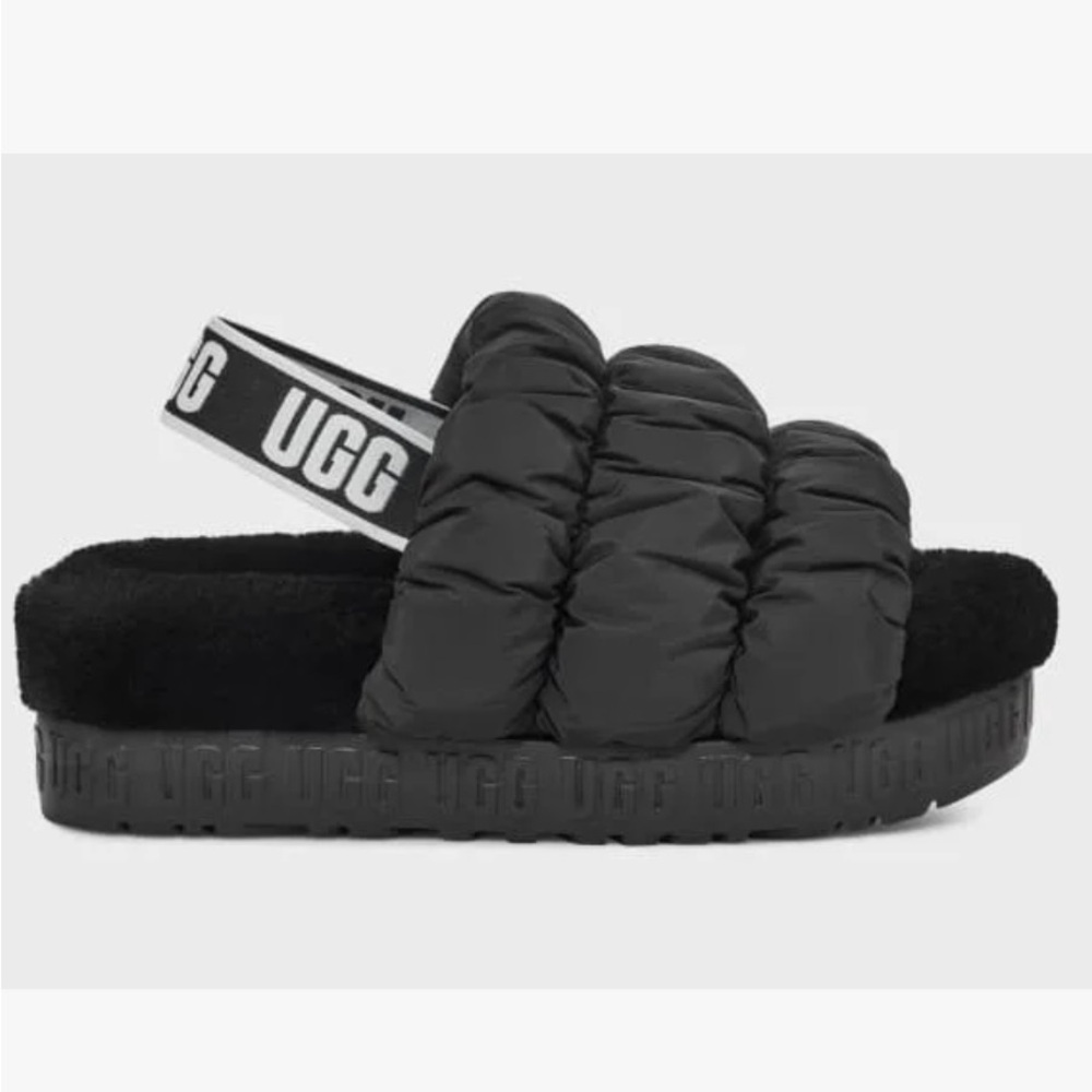🖤 SUPER SALE!! UGG Women's Scrunchita Sheepskin Slippers Black Size 9 🖤